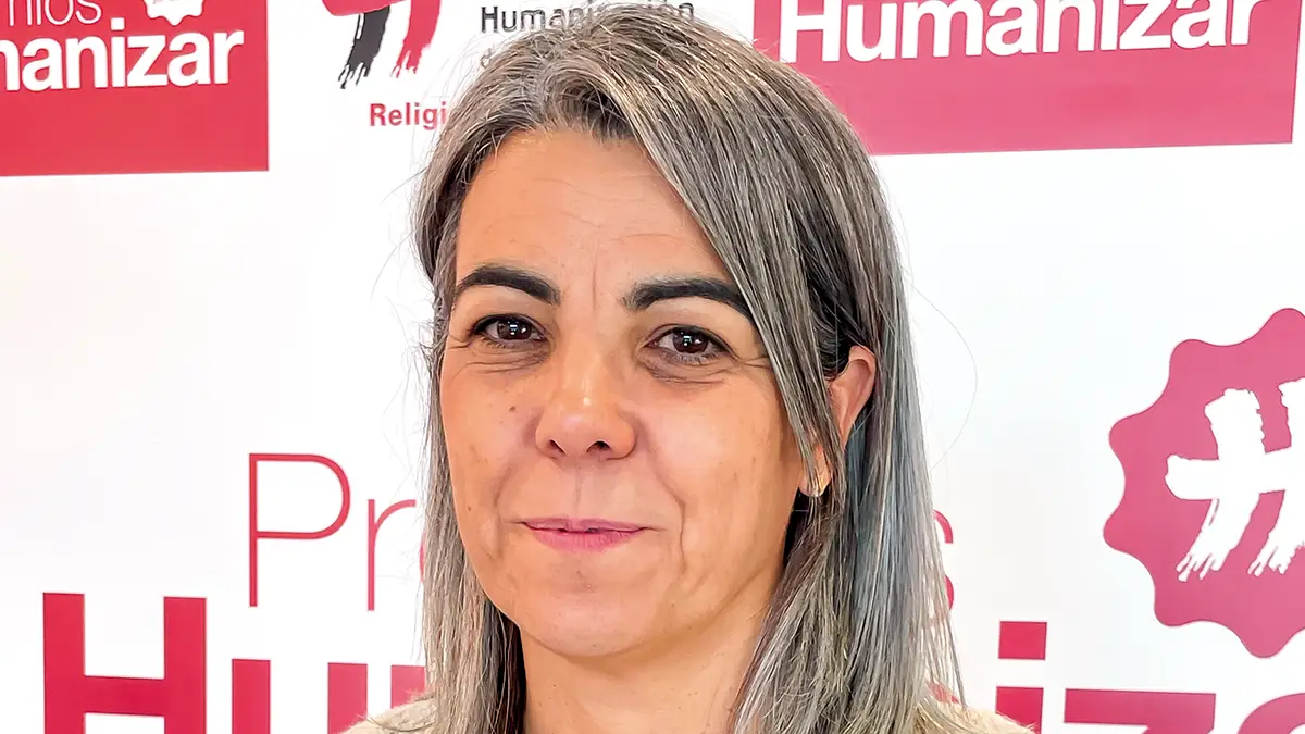 articulo 199 17 entrevista monica alcobendas